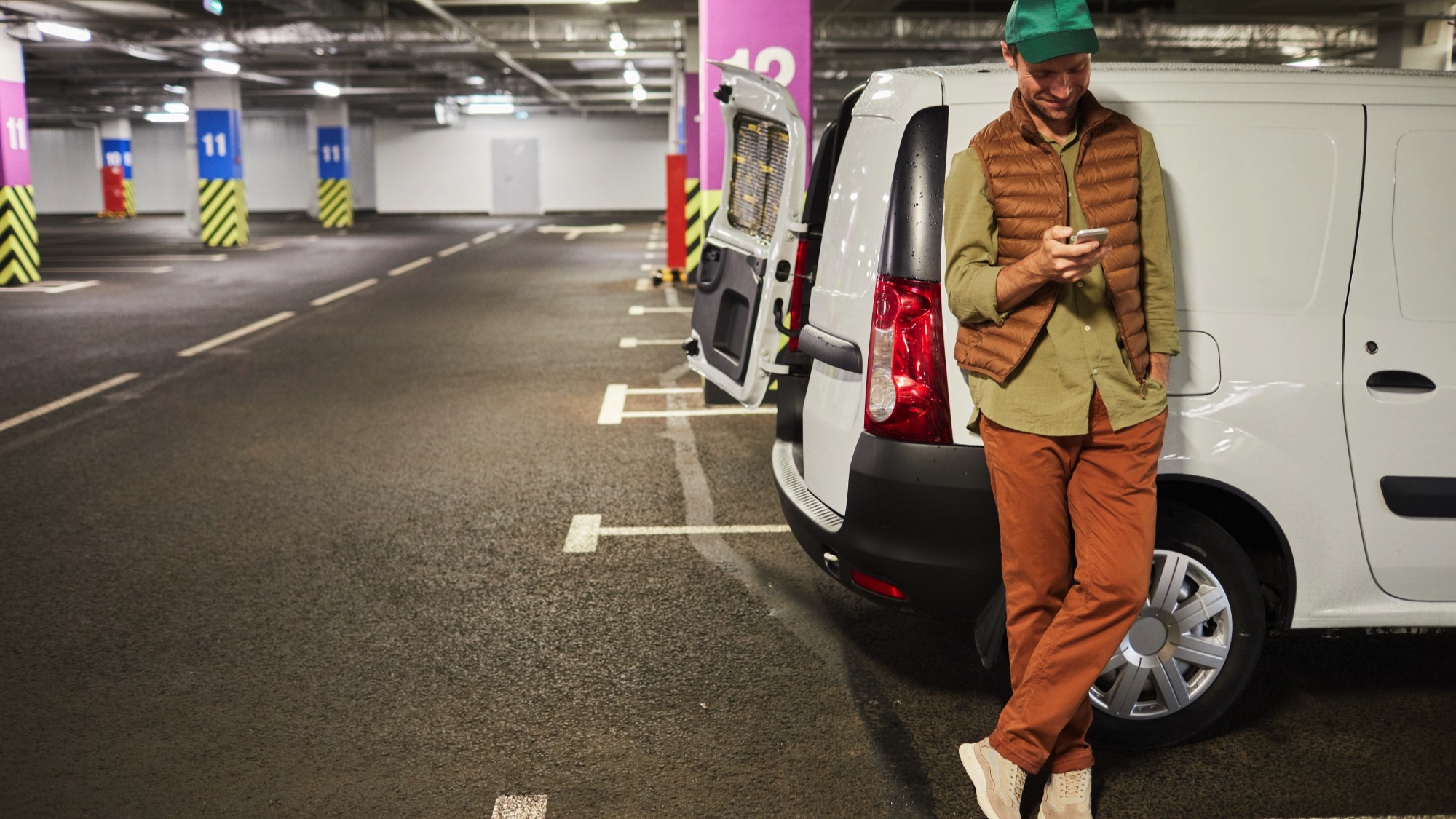 Secure Airport Car Park Hero Image